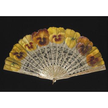 2006AT7644_jpg_ds_pansy_fan_large