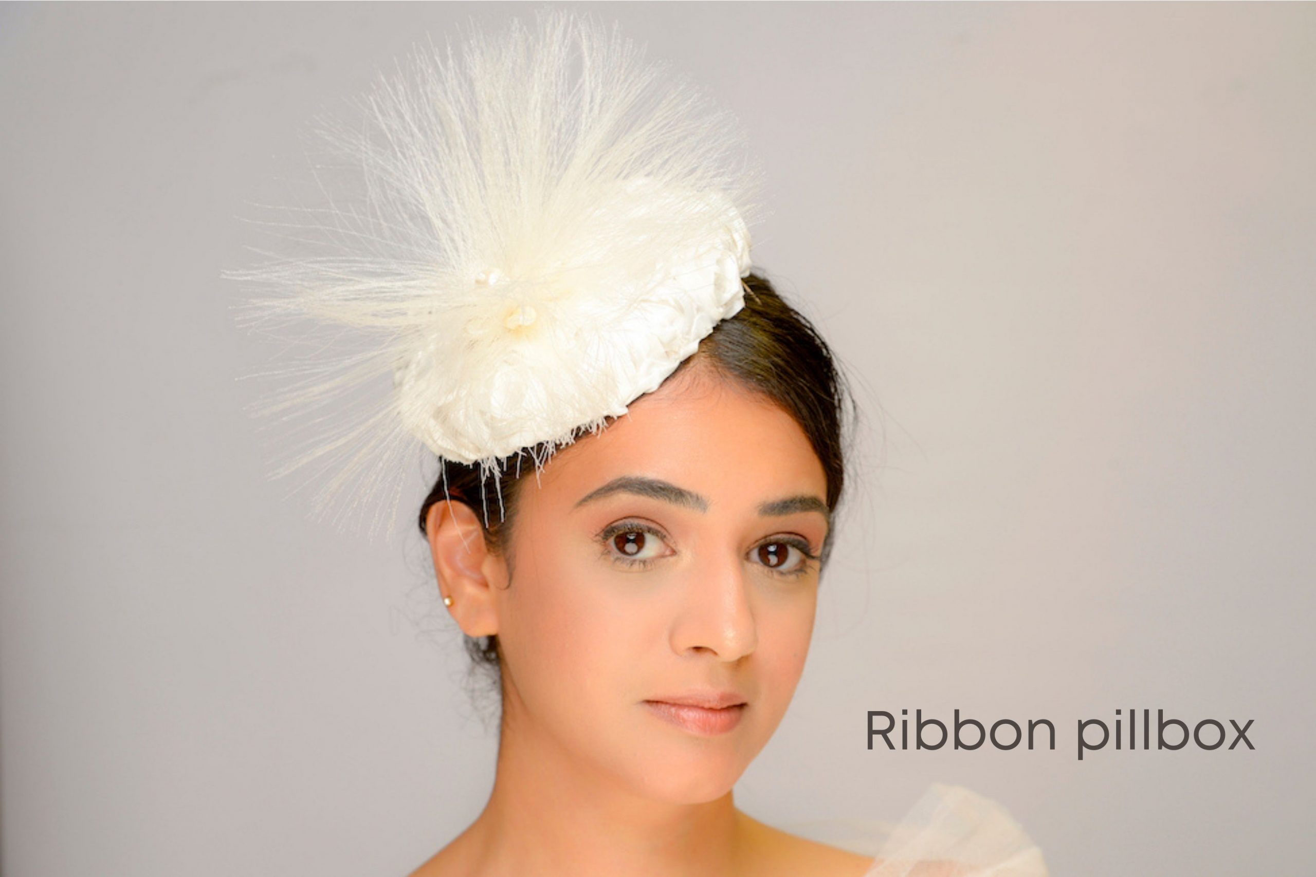 Ribbon pillbox with crin and faux pearl trim